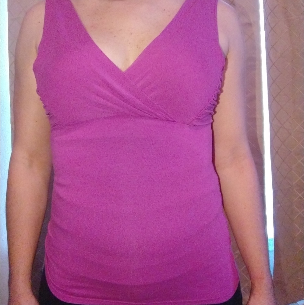Express V neck tank